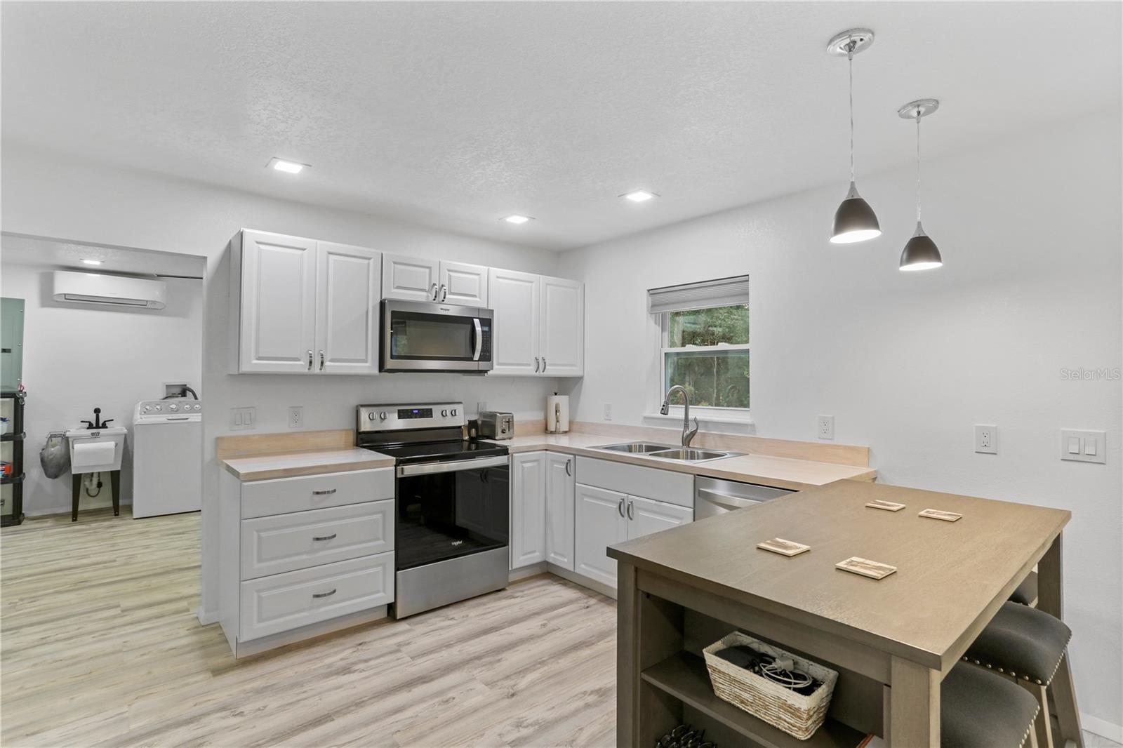 TUSTENUGGEE OAKS - Residential