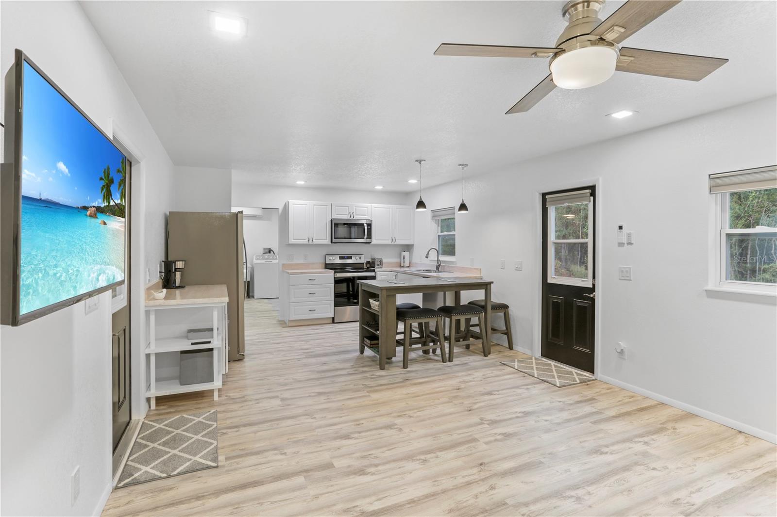 TUSTENUGGEE OAKS - Residential