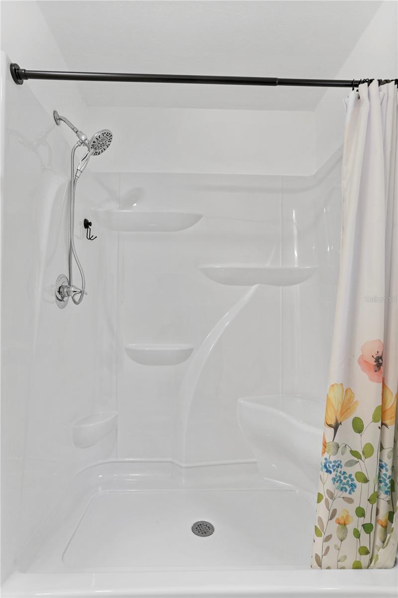 TUSTENUGGEE OAKS - Residential