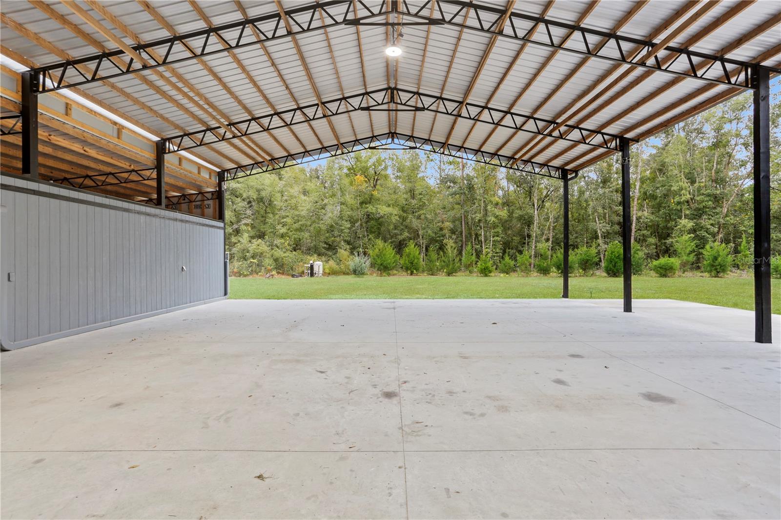 TUSTENUGGEE OAKS - Residential