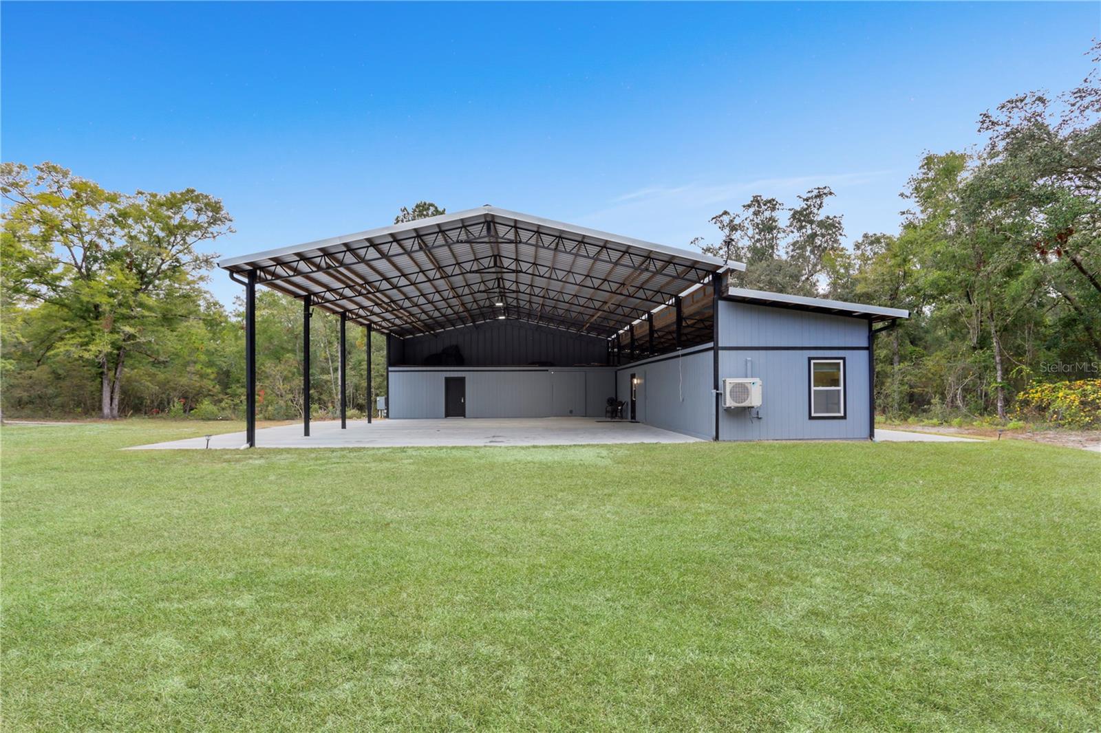 TUSTENUGGEE OAKS - Residential