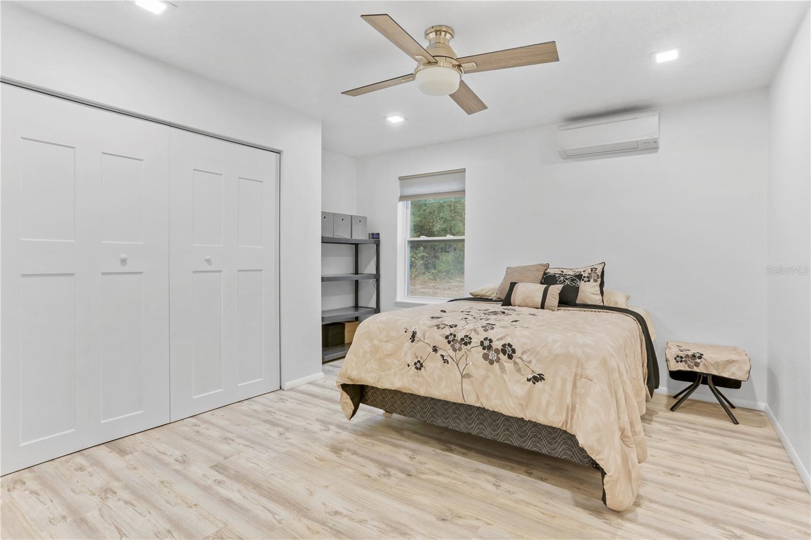 TUSTENUGGEE OAKS - Residential