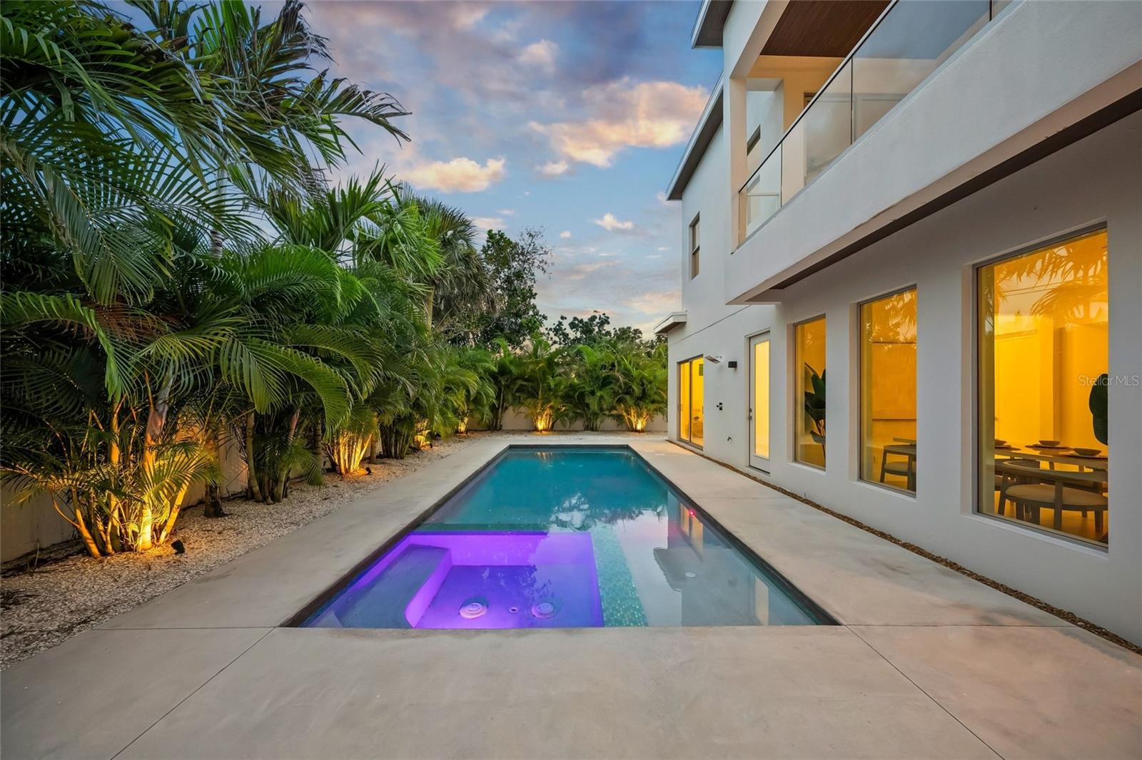 2532 FRUIT TREE DRIVE