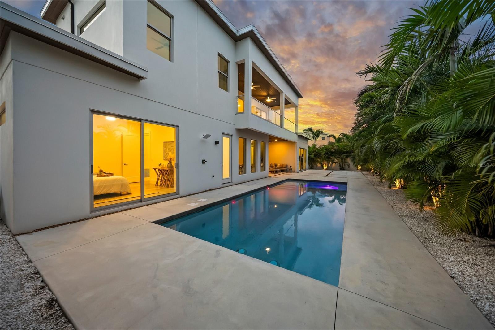 2532 FRUIT TREE DRIVE