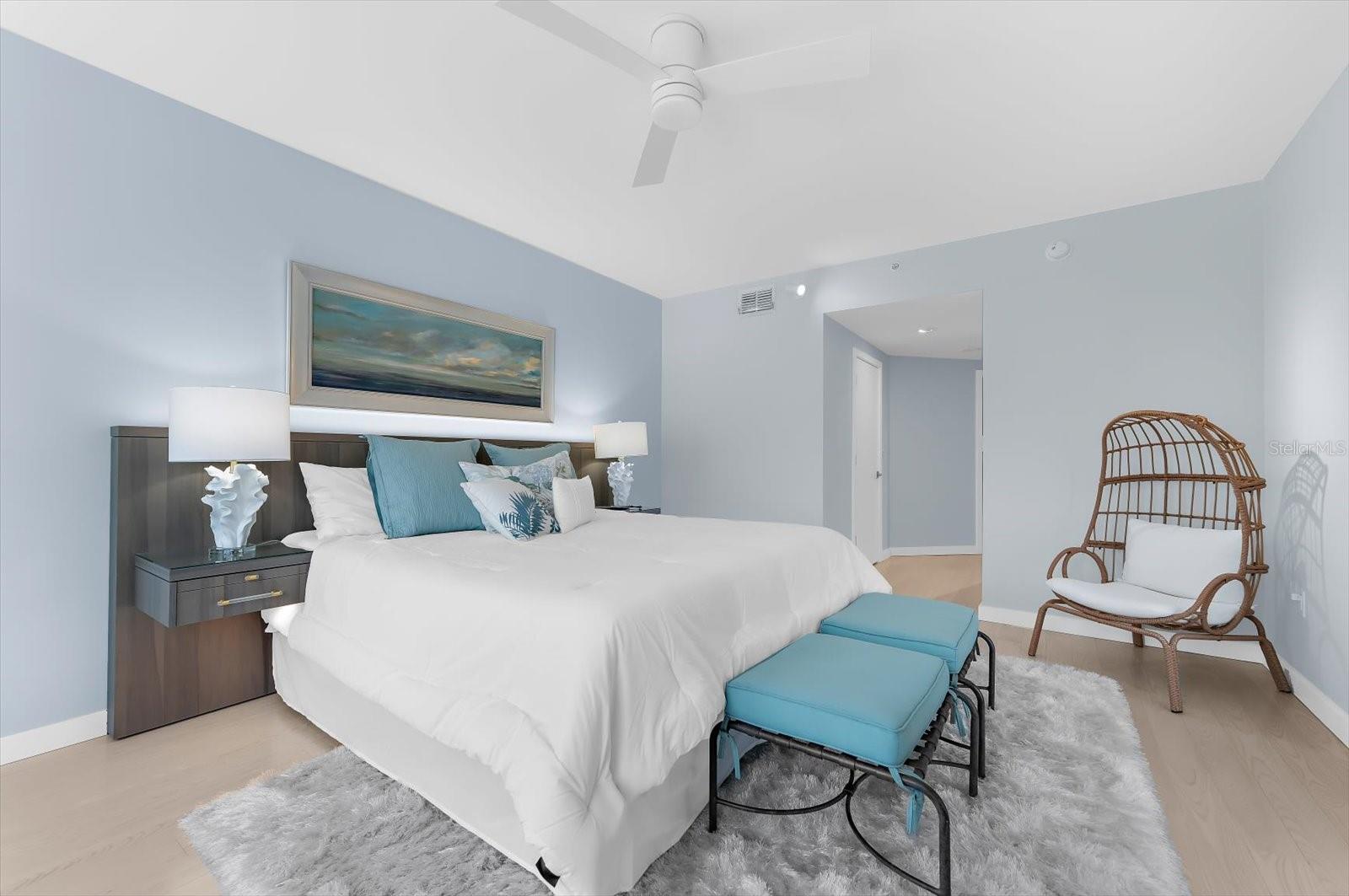 MANDALAY BEACH CLUB CONDO - Residential