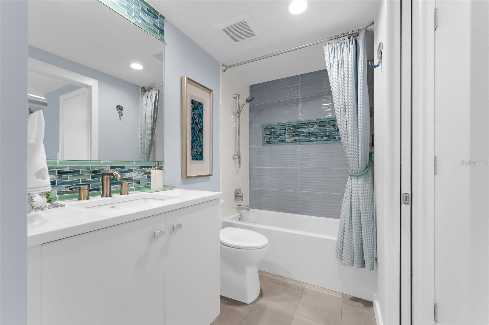 MANDALAY BEACH CLUB CONDO - Residential