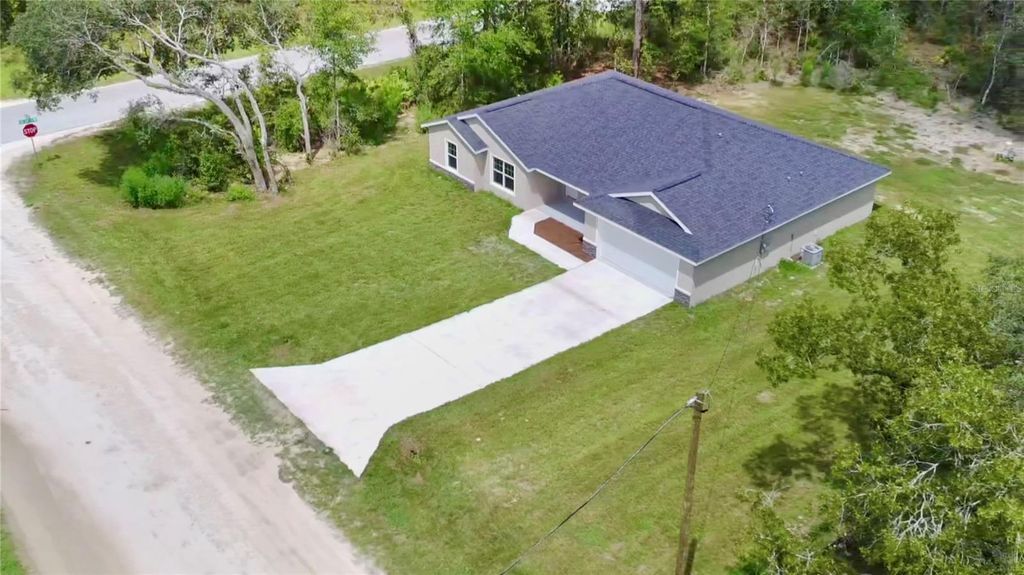 Photo of 12953 SW 85th Place, Dunnellon, FL 34432 (MLS # OM700873)