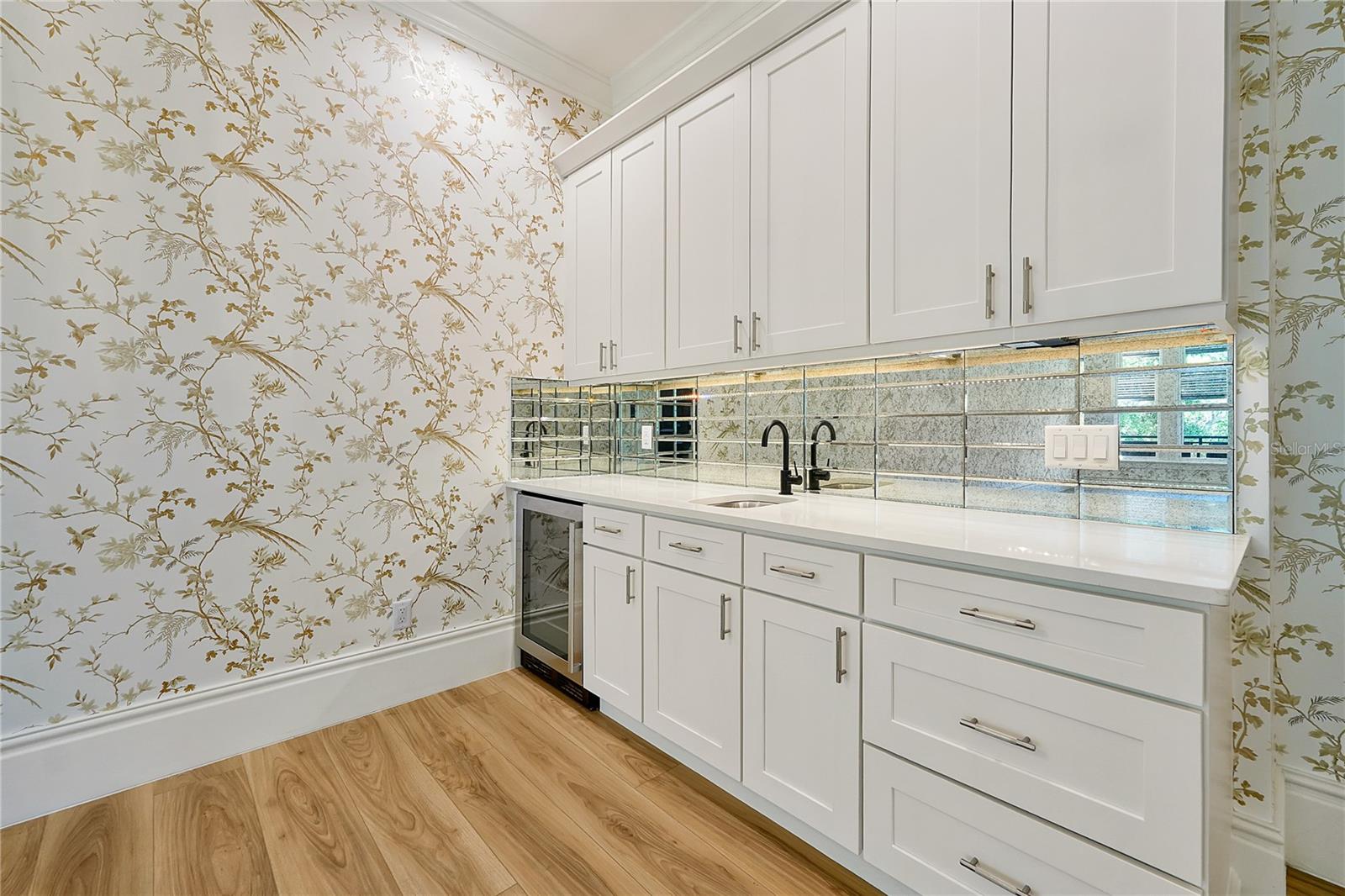 ISLEWORTH - Residential
