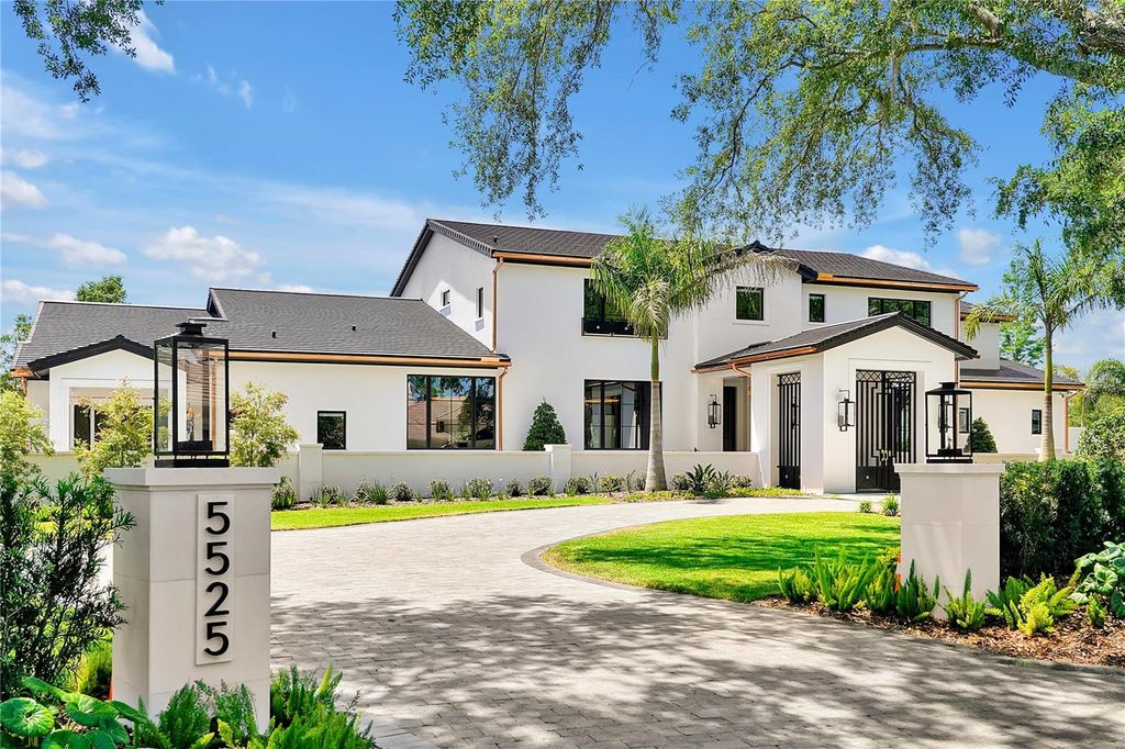 Photo of 5525 Isleworth Country Club Dr, Windermere, FL 34786 (MLS # O6304800)