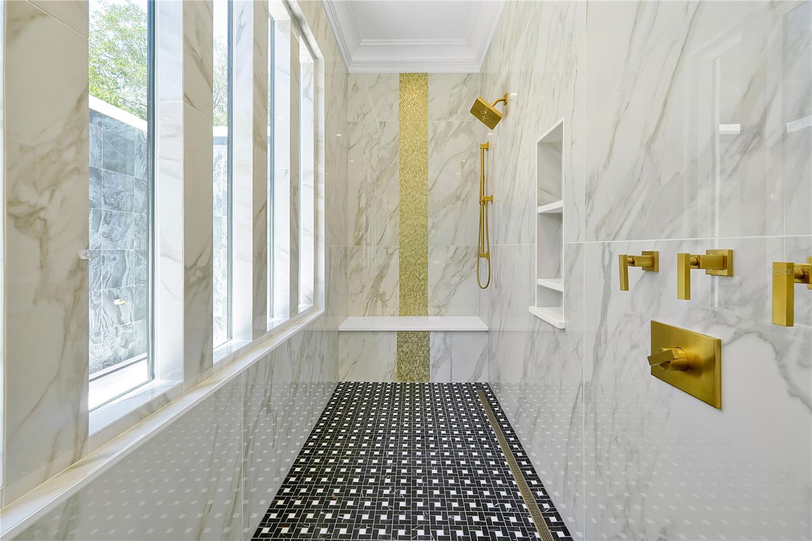 ISLEWORTH - Residential