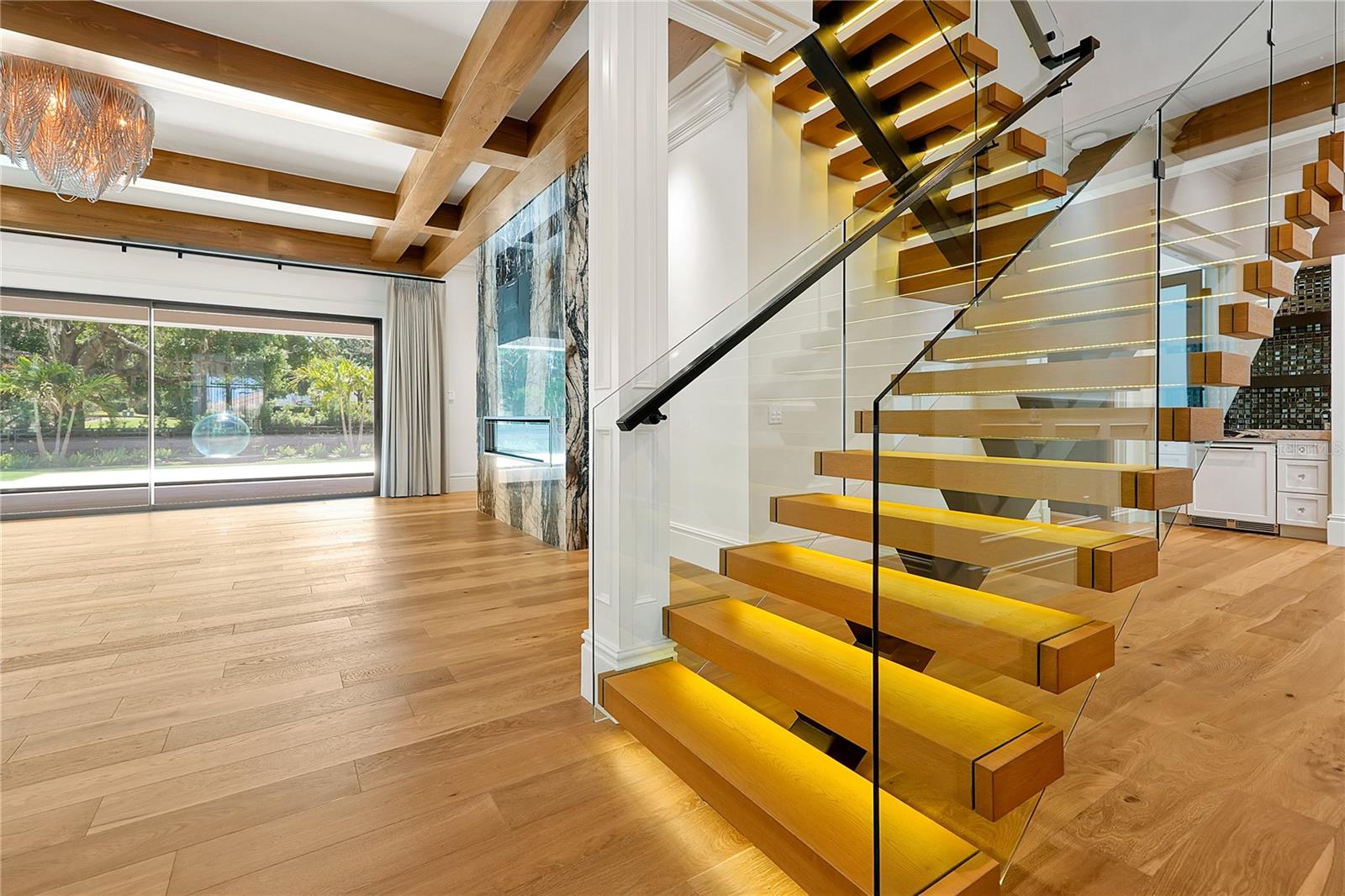 ISLEWORTH - Residential