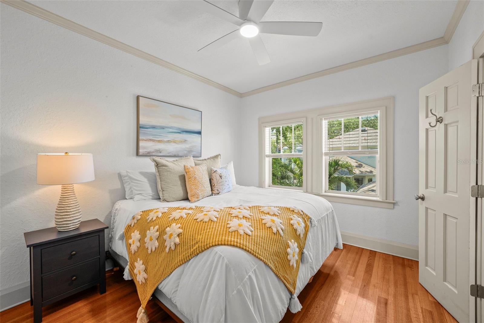 NEW SUBURB BEAUTIFUL - Residential