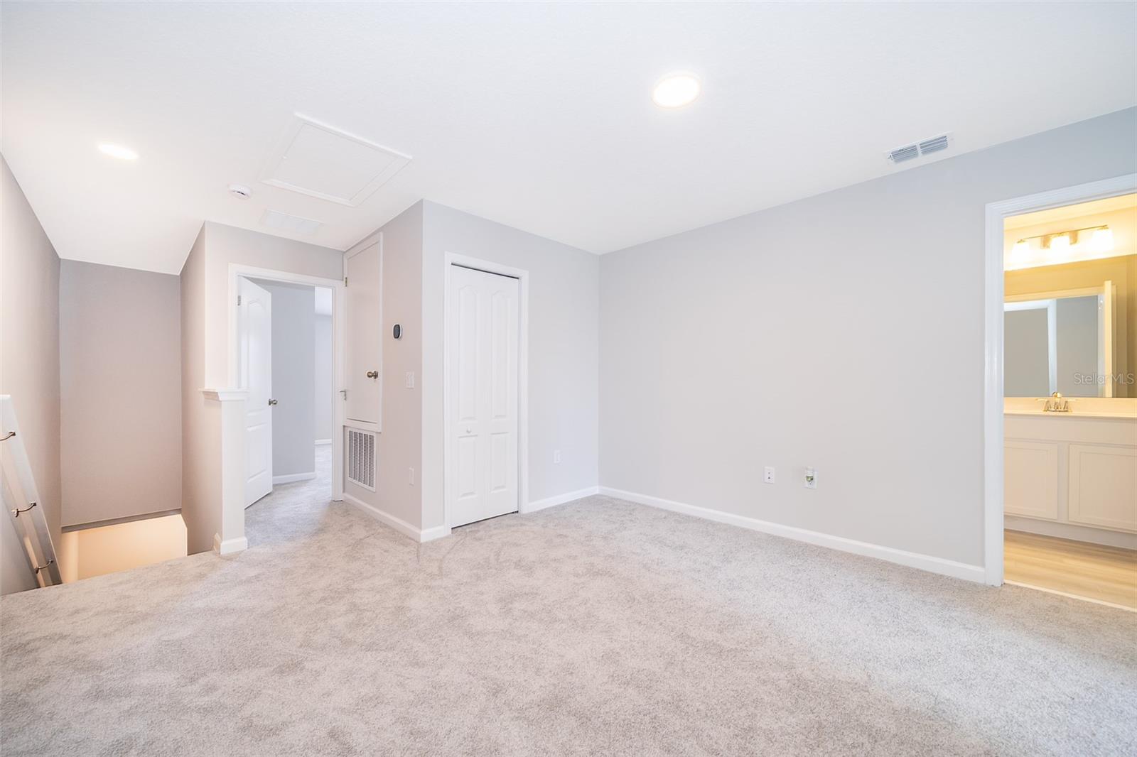 TYSON RANCH TWNHMS - Residential Lease