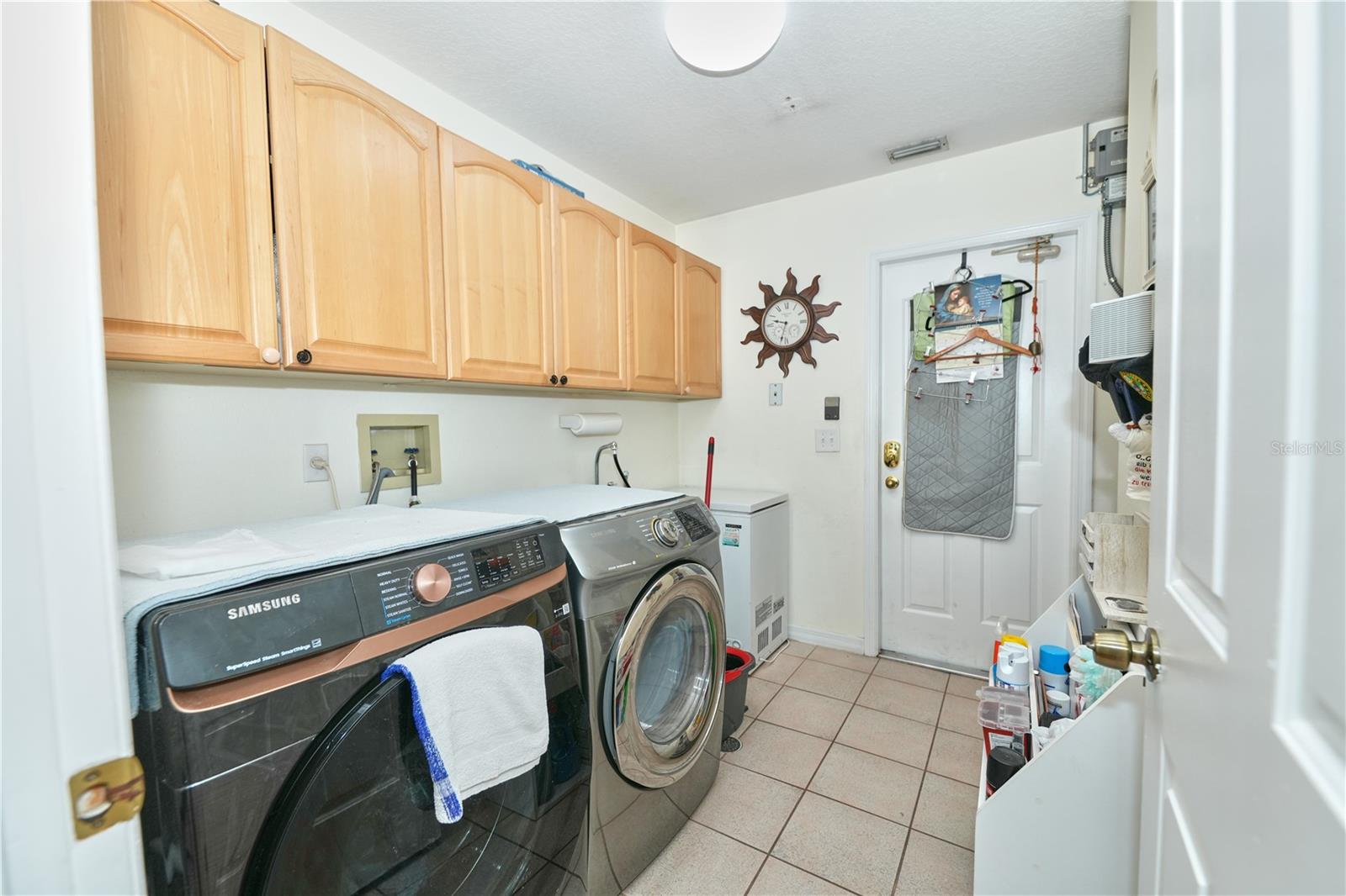 LAKE OLYMPIA CLUB - Residential