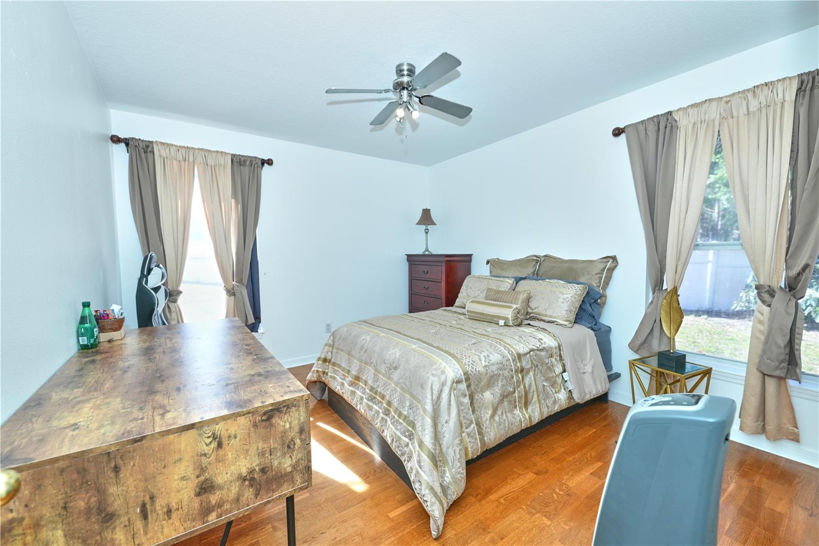 LAKE OLYMPIA CLUB - Residential