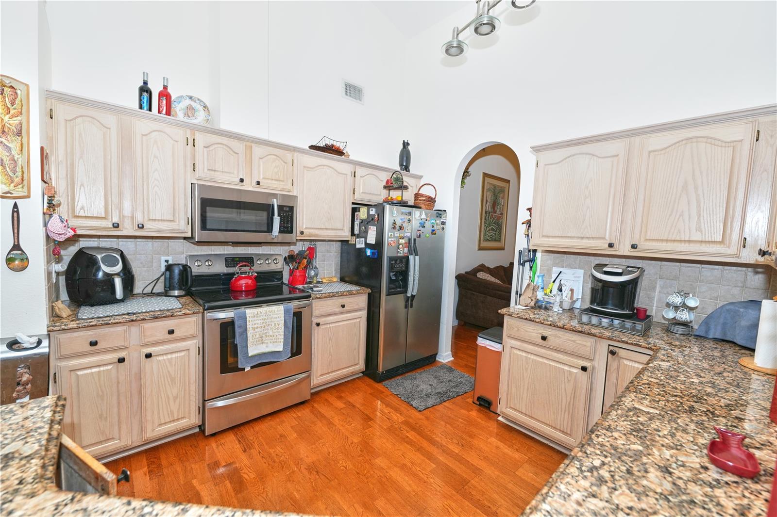 LAKE OLYMPIA CLUB - Residential