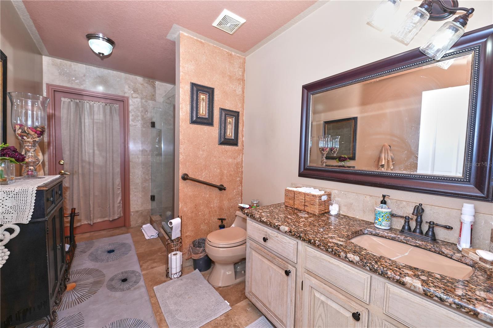 LAKE OLYMPIA CLUB - Residential