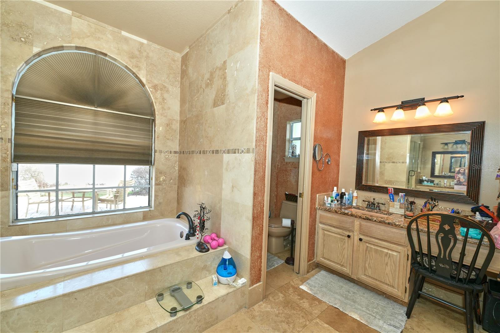 LAKE OLYMPIA CLUB - Residential