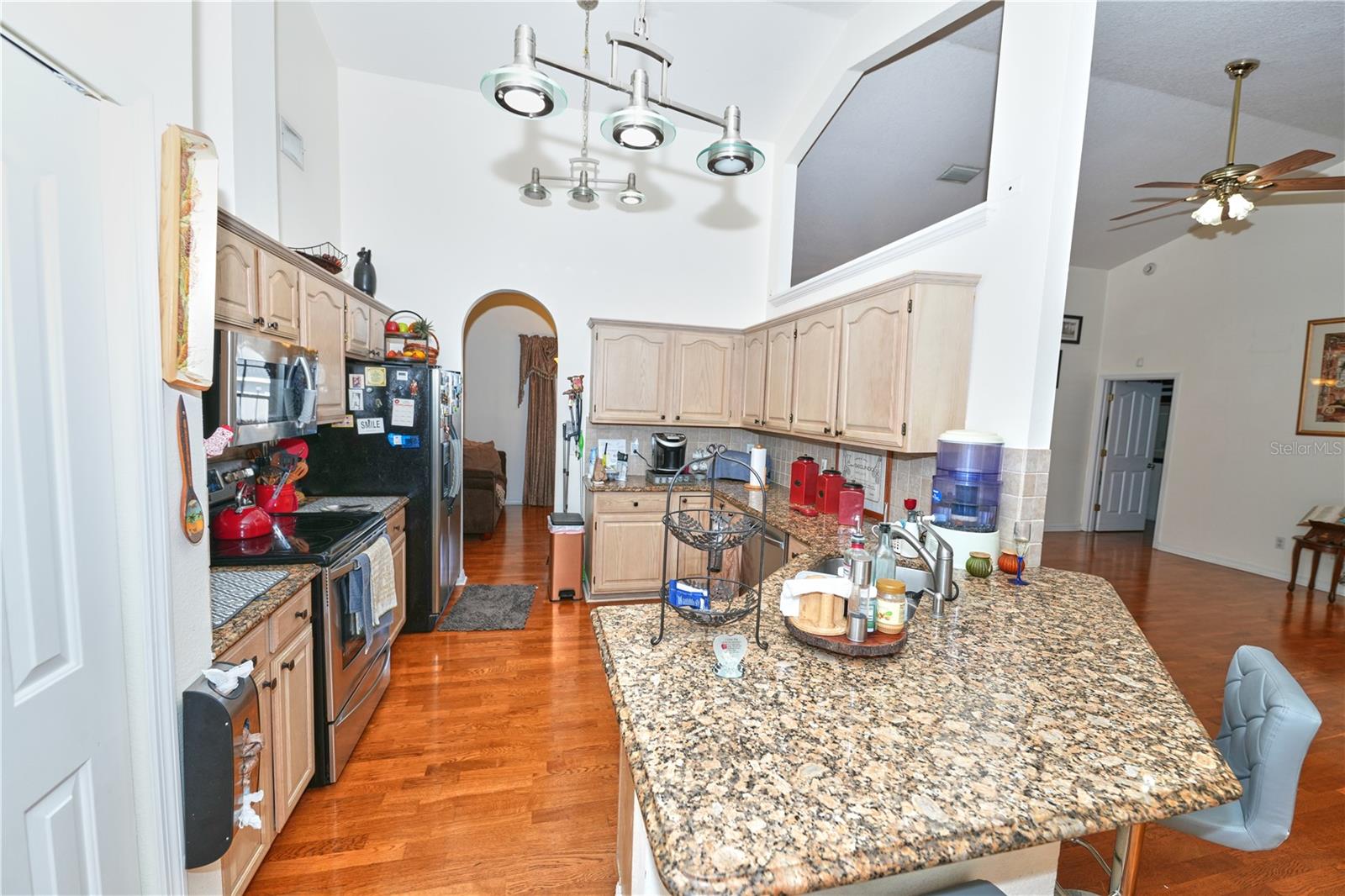 LAKE OLYMPIA CLUB - Residential