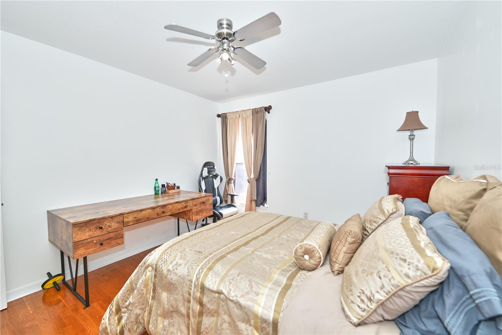 LAKE OLYMPIA CLUB - Residential