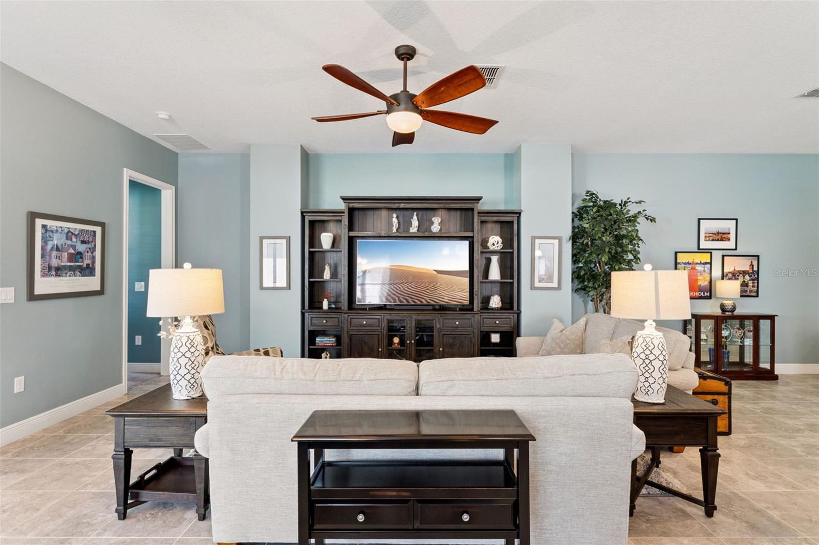 5003 E FOUNTAINWOOD DRIVE