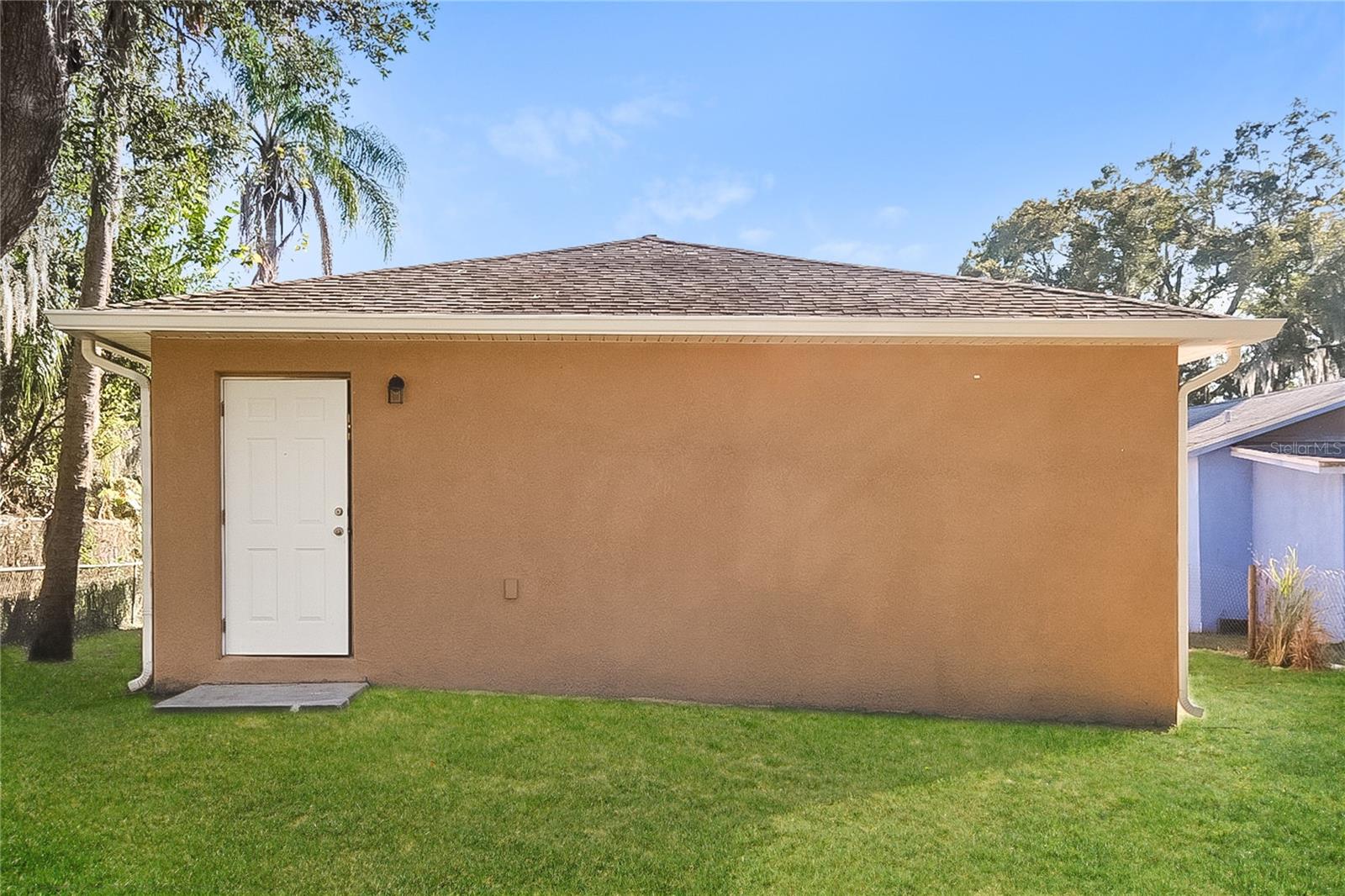 MADISON PARK - Residential Lease