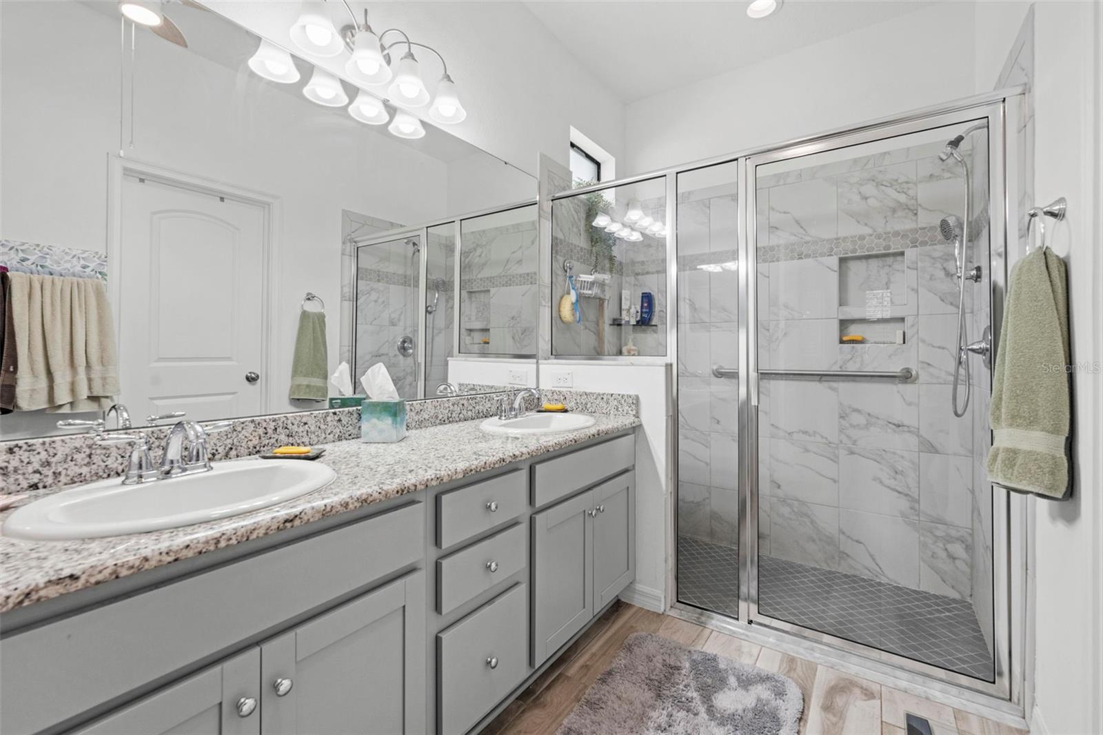 VILLAGES AT AVALON 3B-3 - Residential