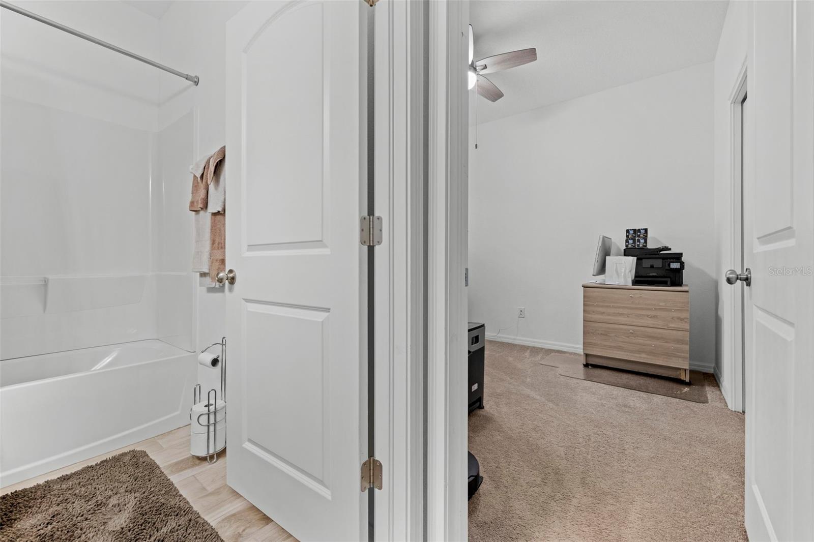 VILLAGES AT AVALON 3B-3 - Residential