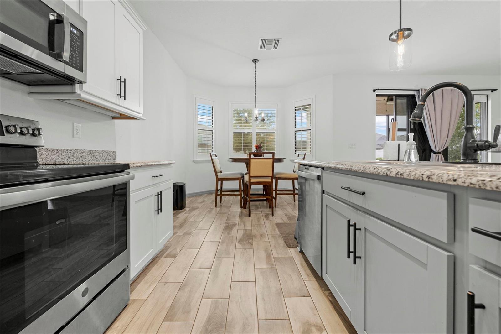 VILLAGES AT AVALON 3B-3 - Residential