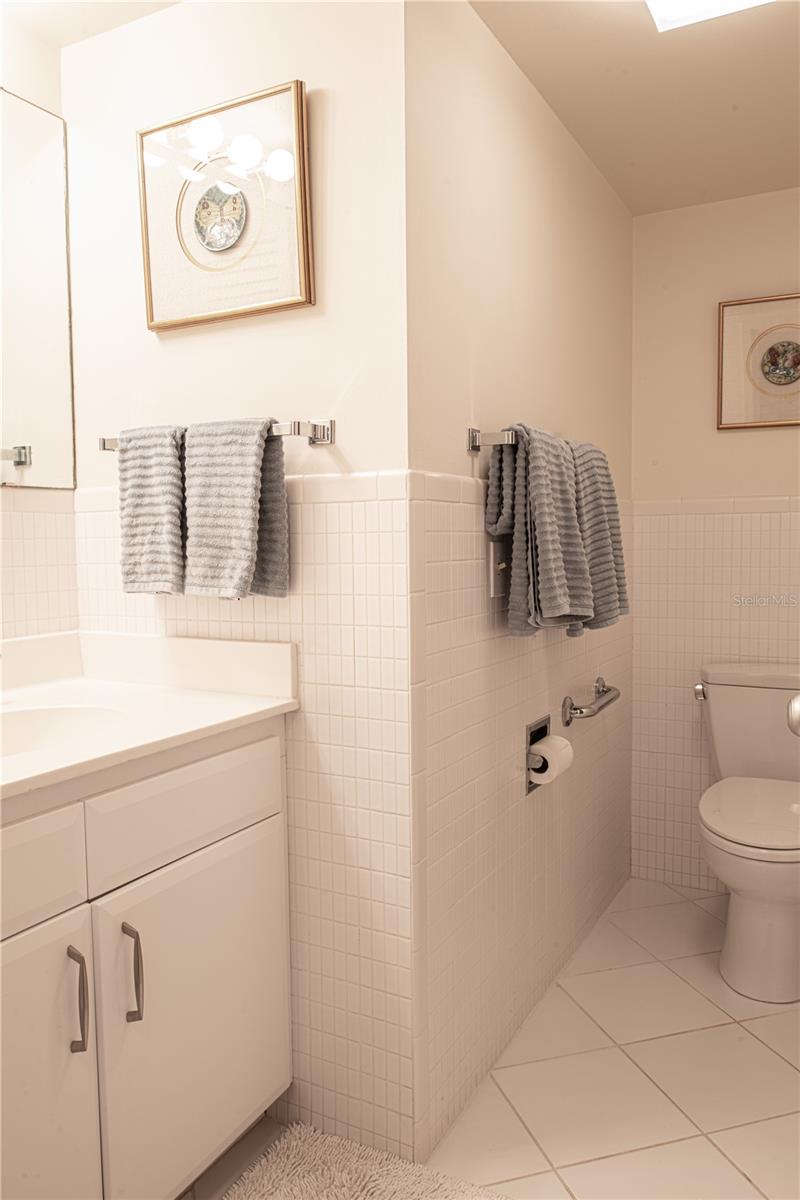 SANDS POINT - Residential