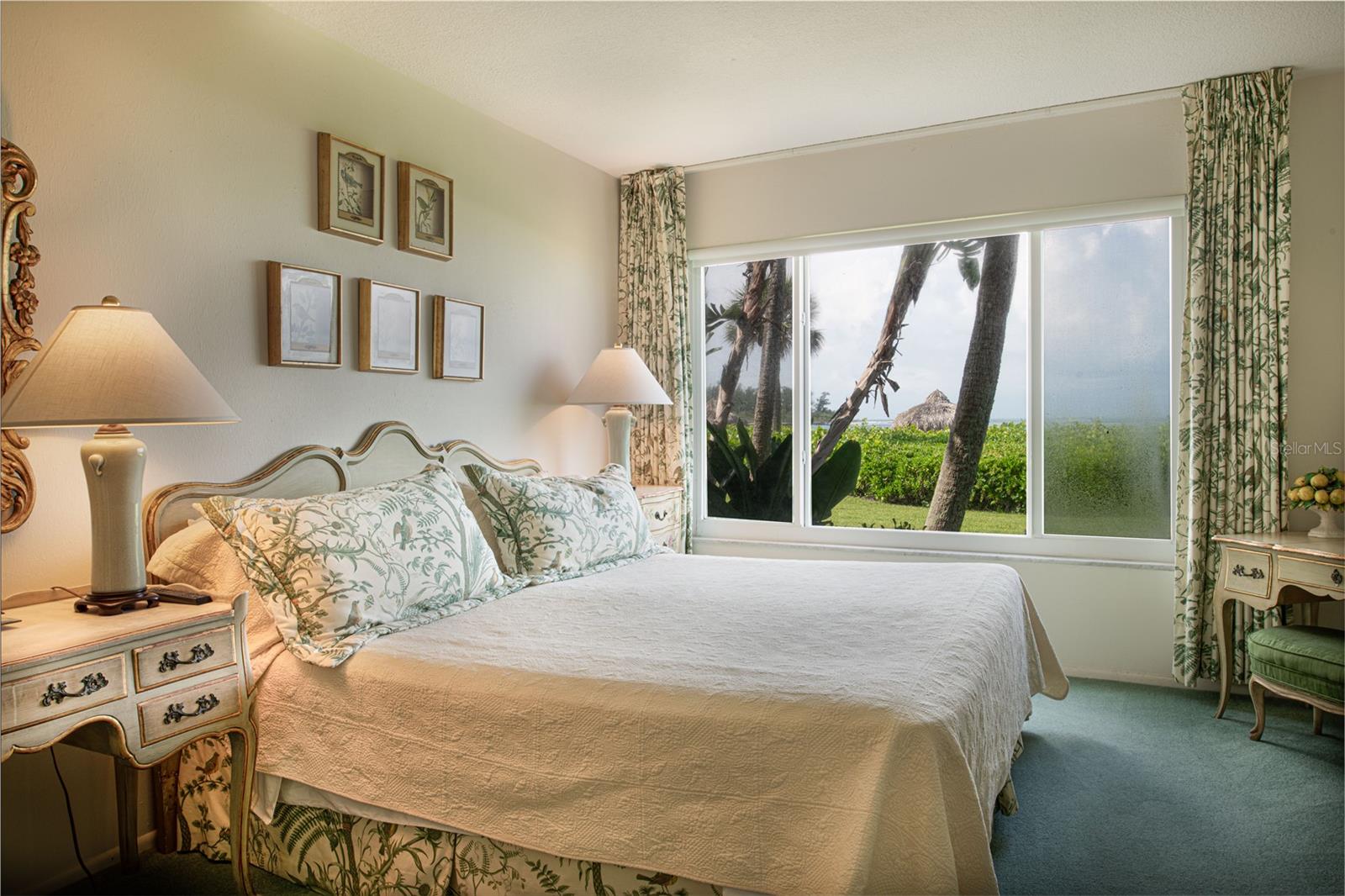 SANDS POINT - Residential