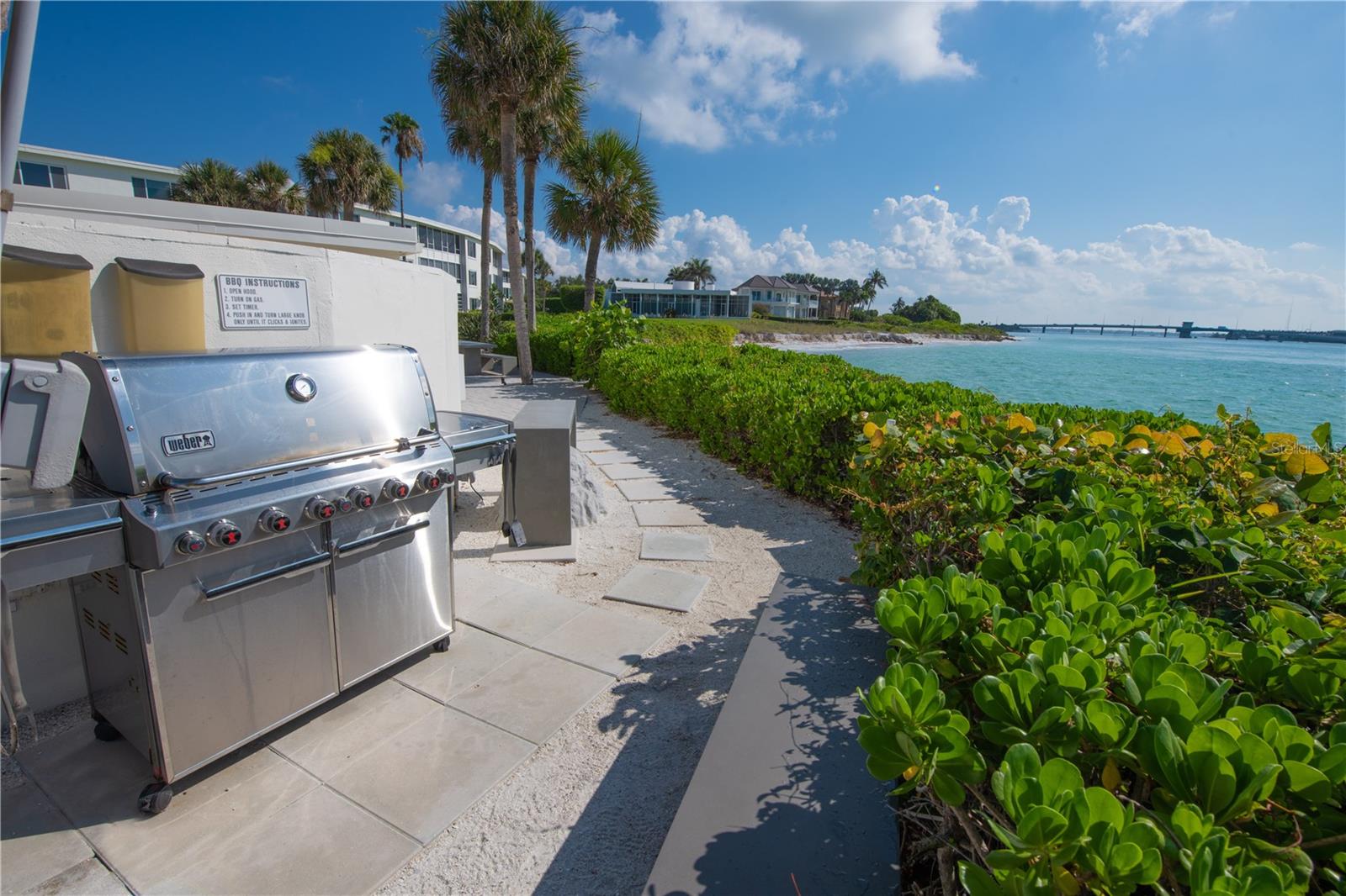 SANDS POINT - Residential