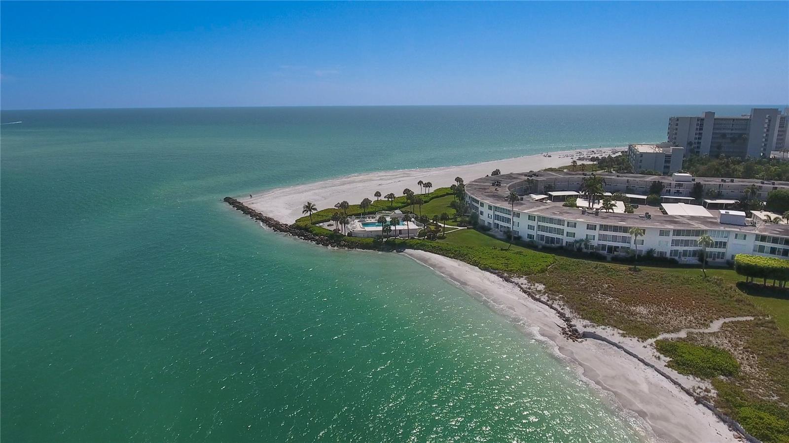 SANDS POINT - Residential