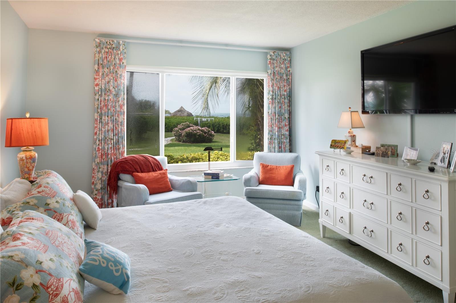 SANDS POINT - Residential