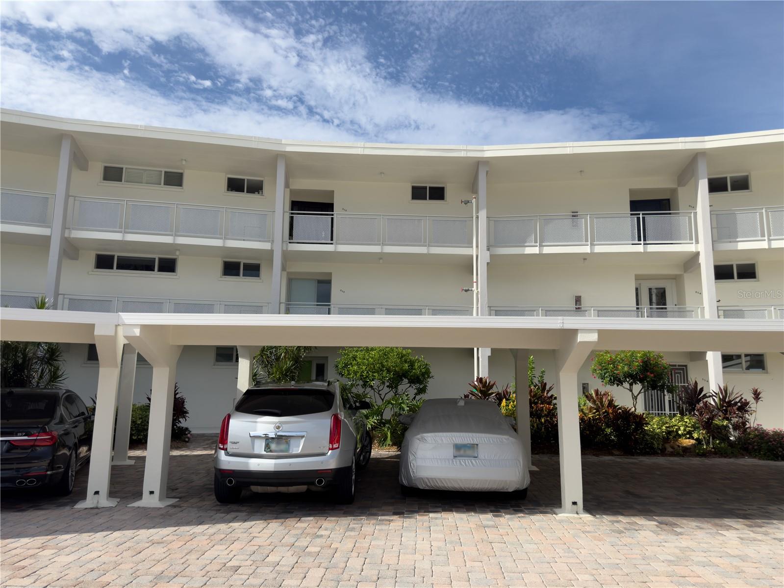 SANDS POINT - Residential