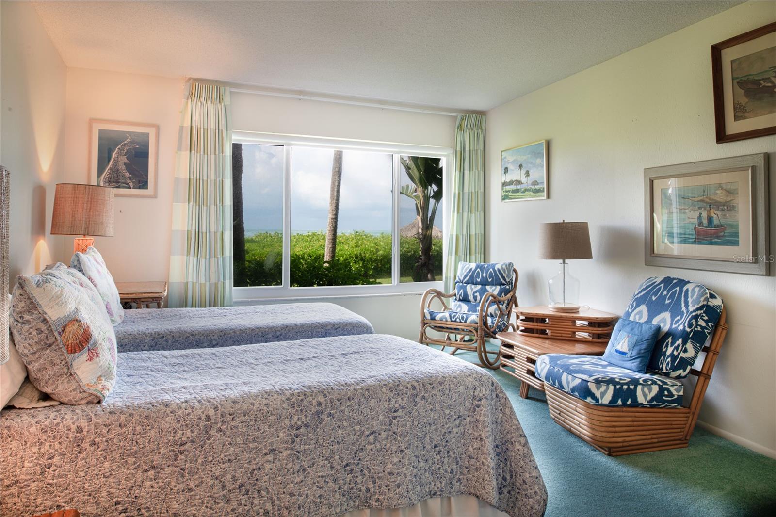 SANDS POINT - Residential