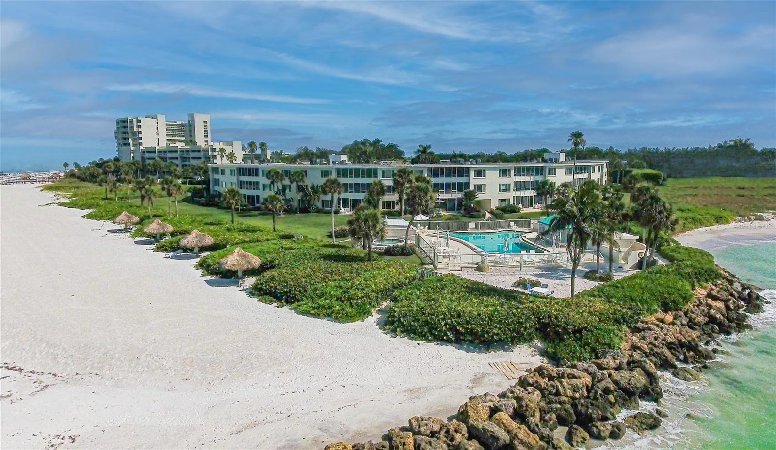 SANDS POINT - Residential