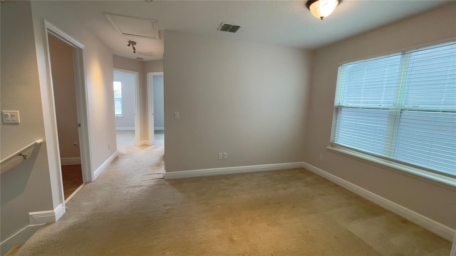 WINDERMERE LNDGS PH 02 - Residential Lease