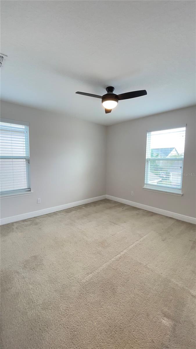 WINDERMERE LNDGS PH 02 - Residential Lease