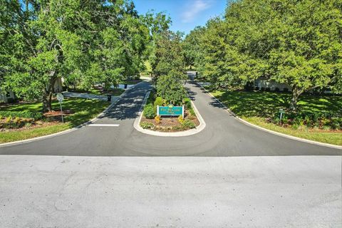 Tiny photo for 1912 N Havershall Point, Crystal River, FL 34429 (MLS # TB8510602)