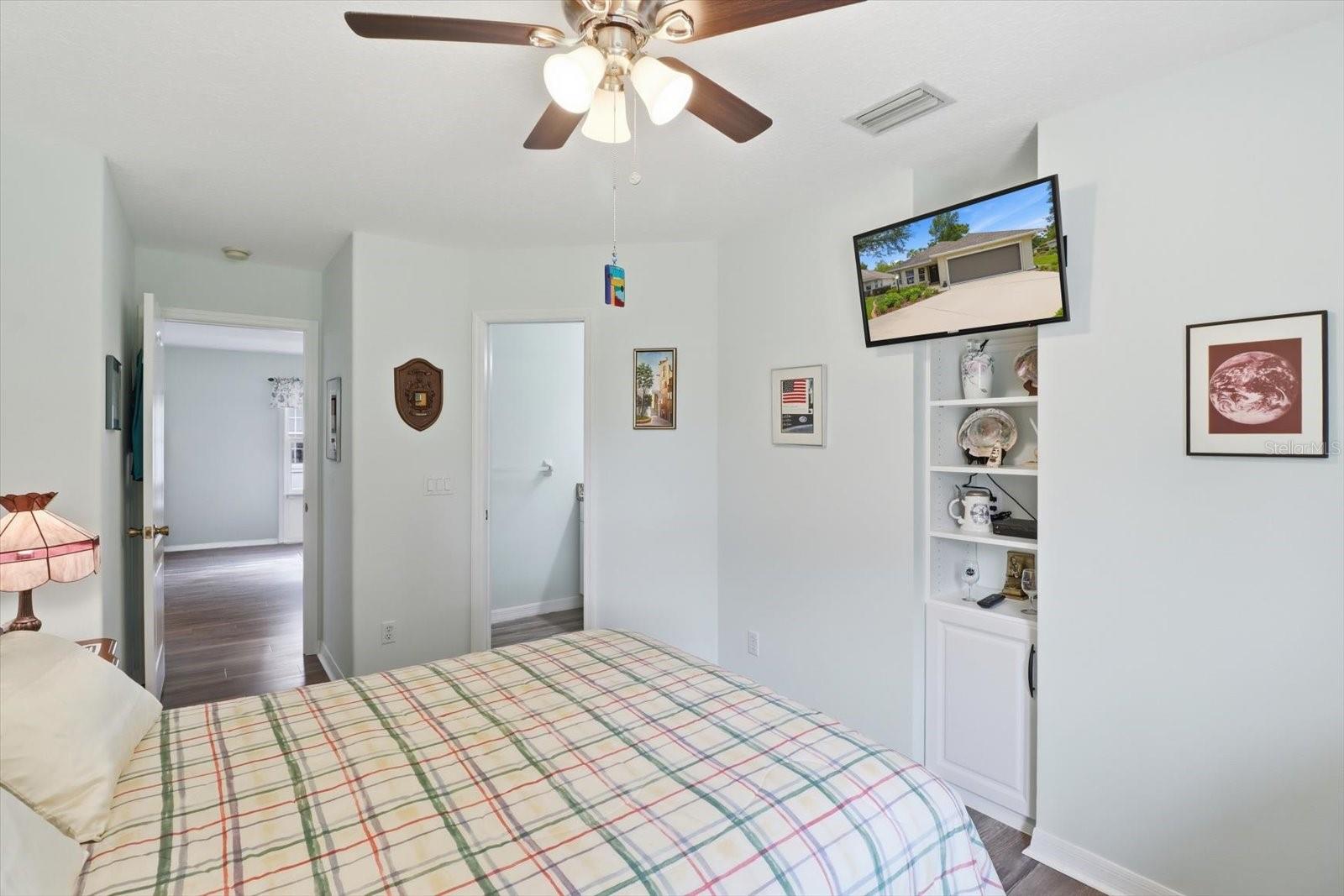 FOX HOLLOW VILLAGE - Residential