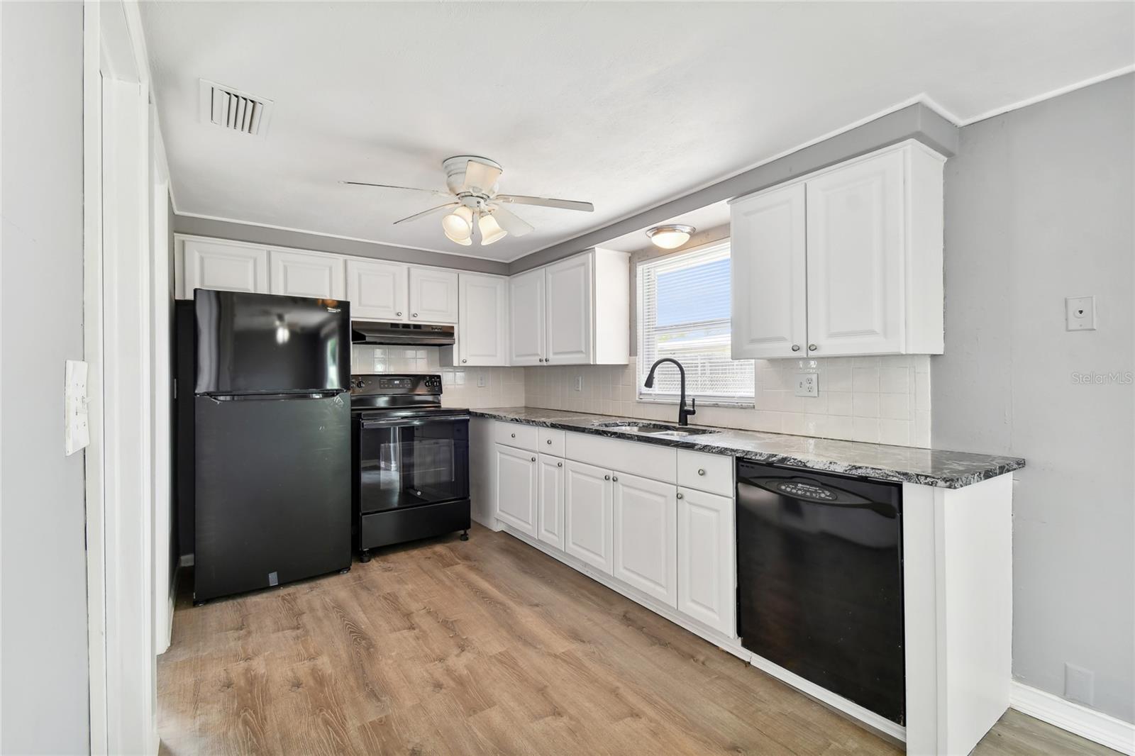 PALM TERRACE GARDENS - Residential