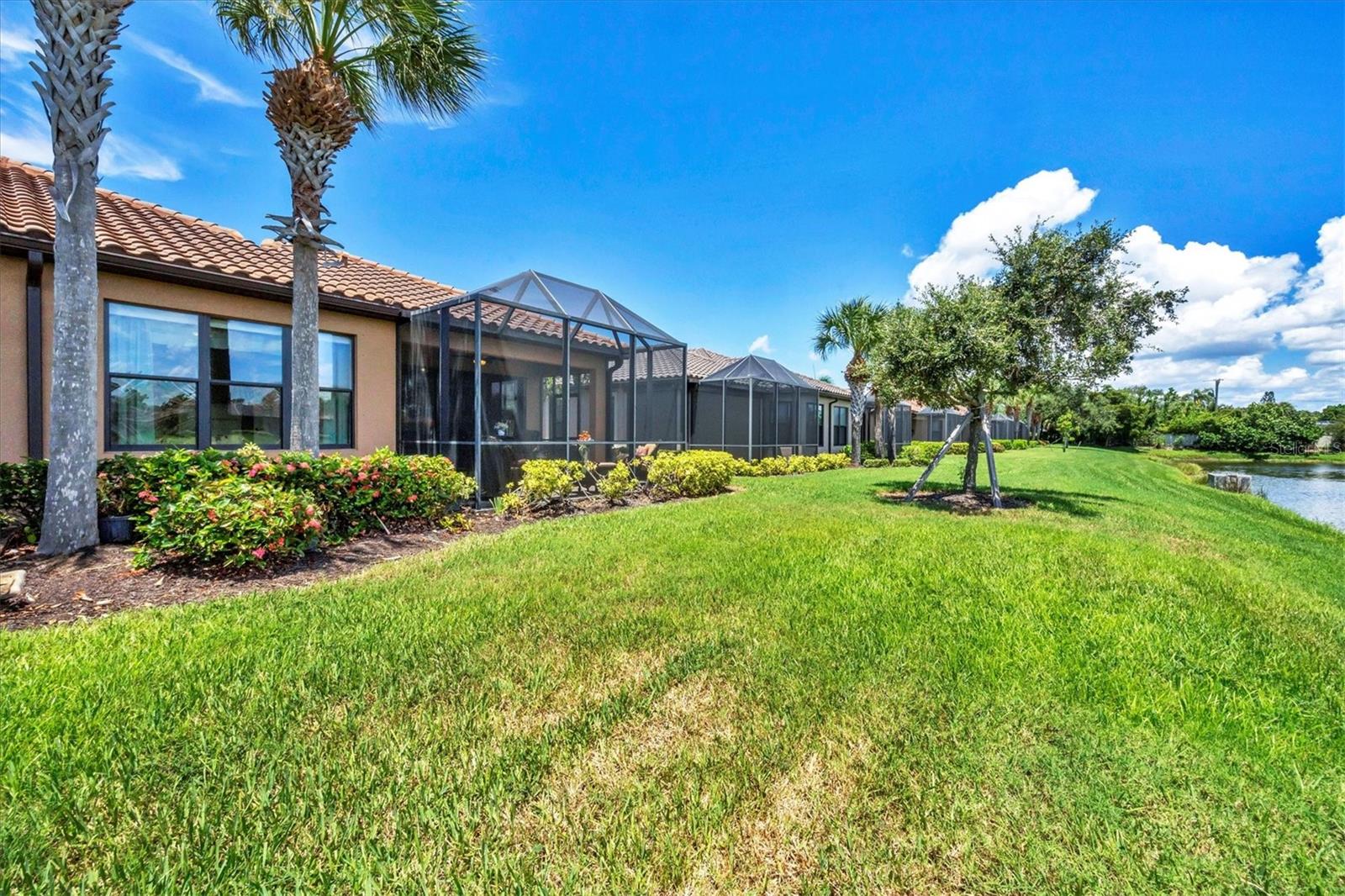 ESPLANADE BY SIESTA KEY - Residential