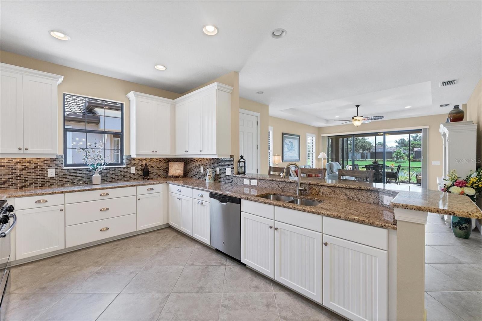ESPLANADE BY SIESTA KEY - Residential