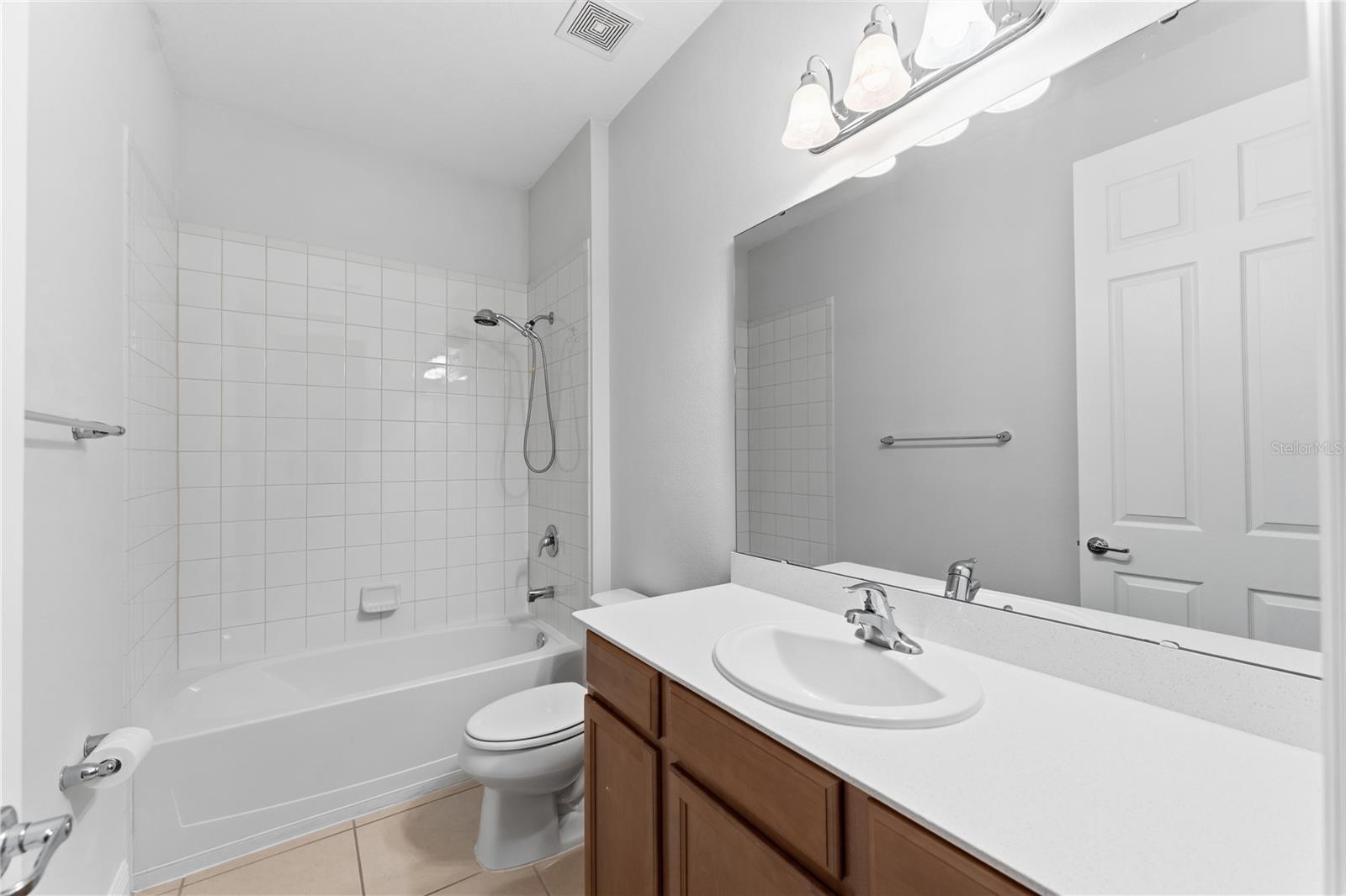 BELLALAGO - Residential