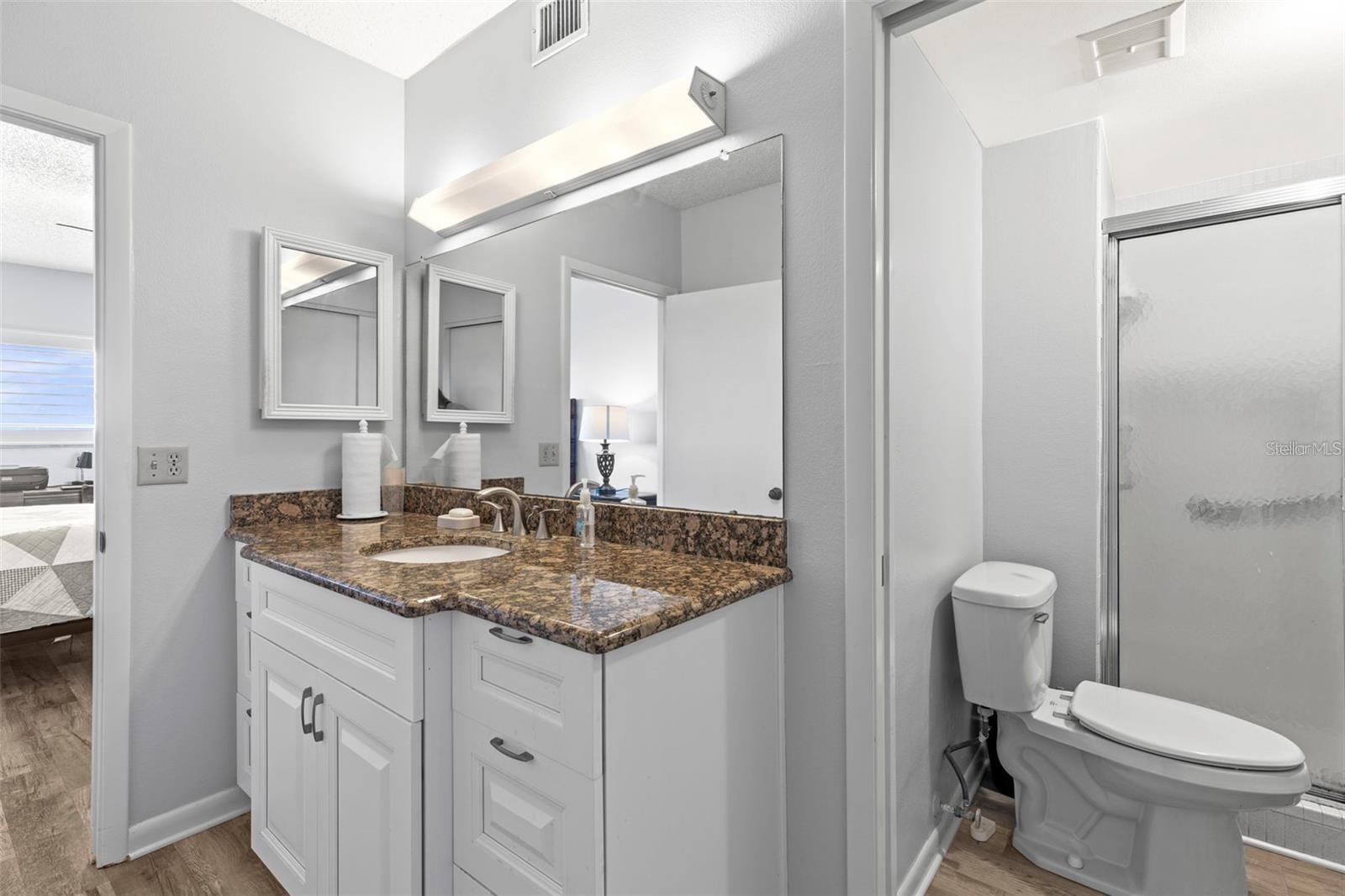 HARBOR OAKS PLACE CONDO - Residential Lease