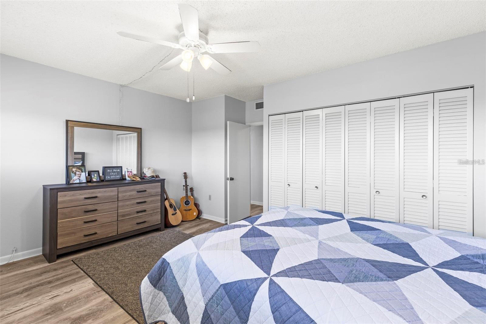 HARBOR OAKS PLACE CONDO - Residential Lease