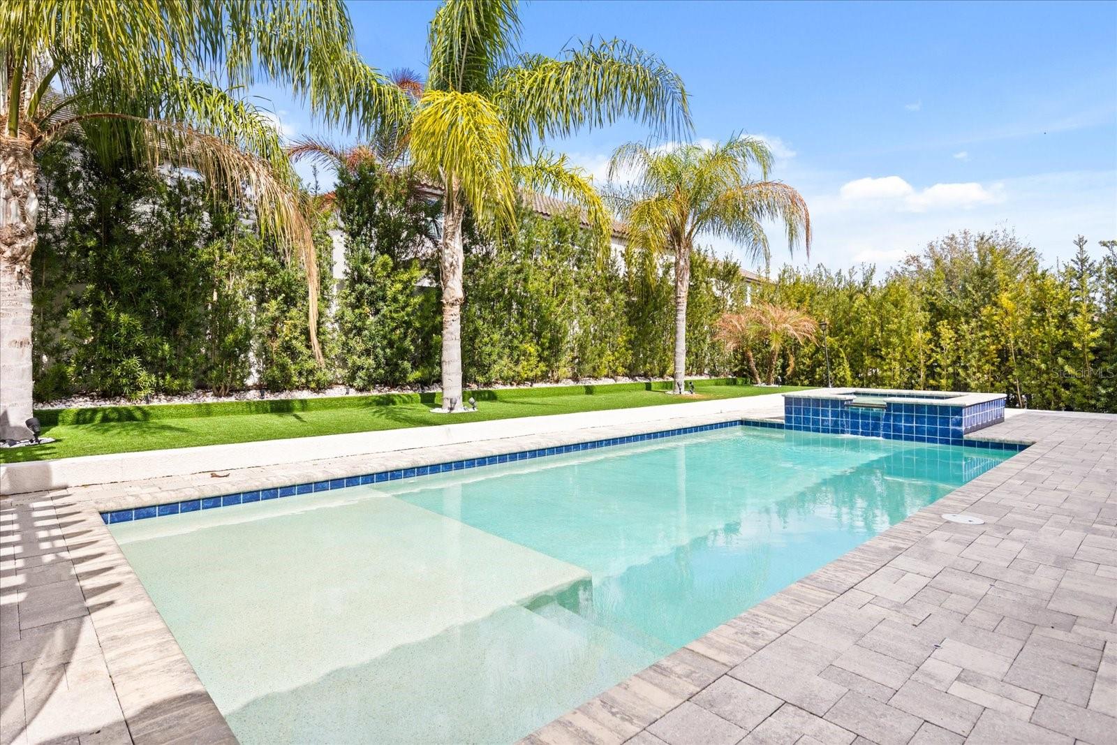 ESTATES/PARKSIDE - Residential