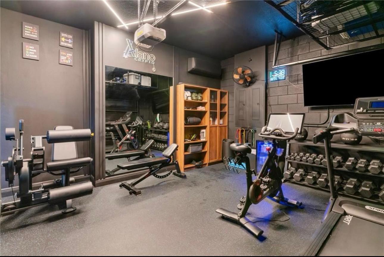 ESTATES/PARKSIDE - Residential