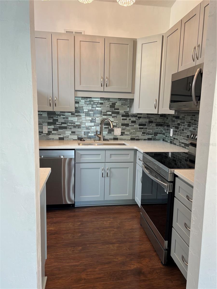 BIRD BAY VILLAGE - Residential